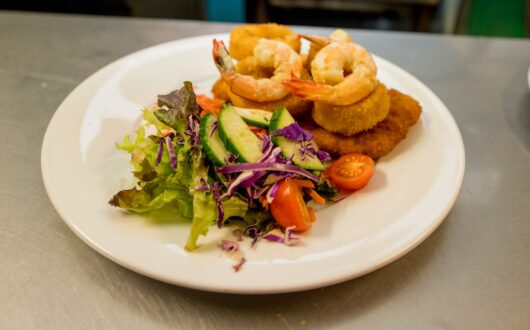 Food - Steak topped with prawns and Calarami